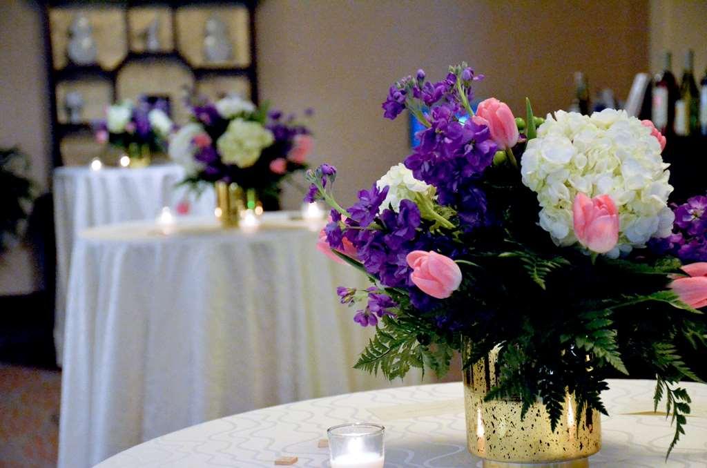 Doubletree By Hilton Hotel Boston - Bedford Glen Ανέσεις φωτογραφία