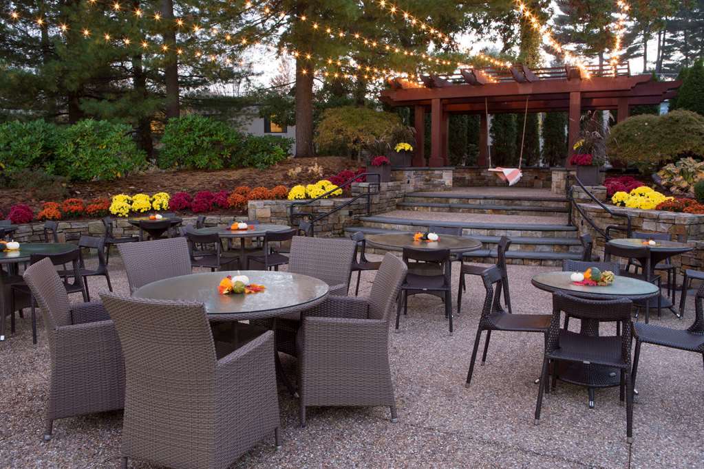 Doubletree By Hilton Hotel Boston - Bedford Glen Εξωτερικό φωτογραφία