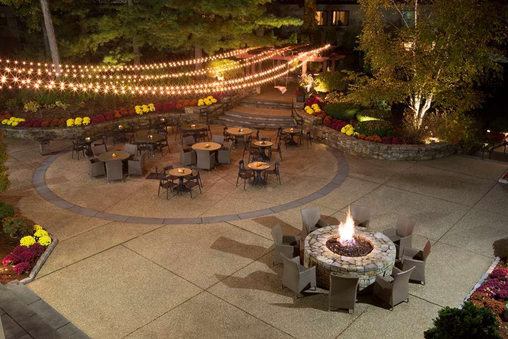 Doubletree By Hilton Hotel Boston - Bedford Glen Εξωτερικό φωτογραφία